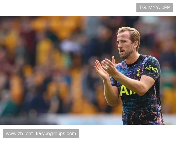 凯恩突入肋部空间分出关键一脚，让热刺快速形成终结点